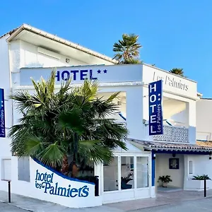 Hotel Les Palmiers En Camargue, Saintes-Maries-de-la-Mer