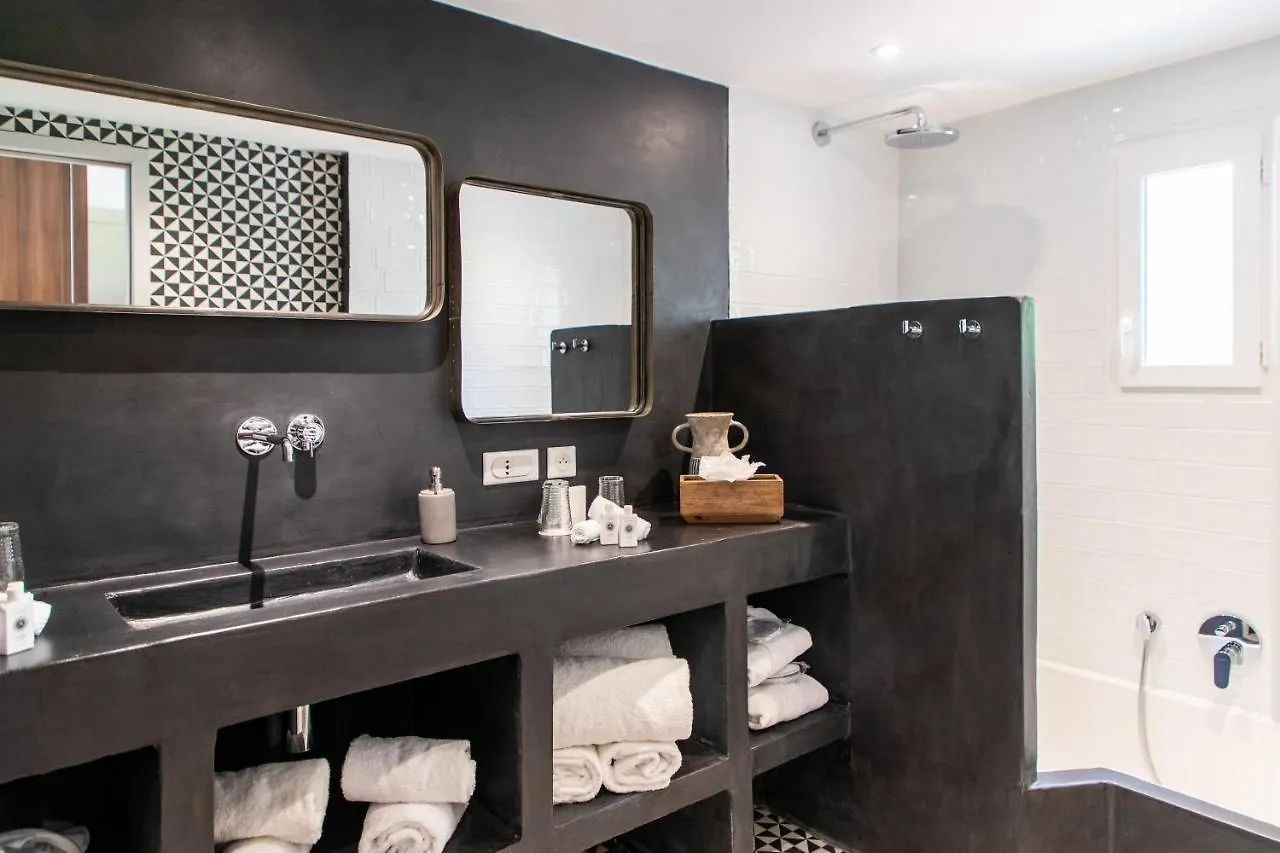 Hotel Font Mourier Cogolin 4*,  France