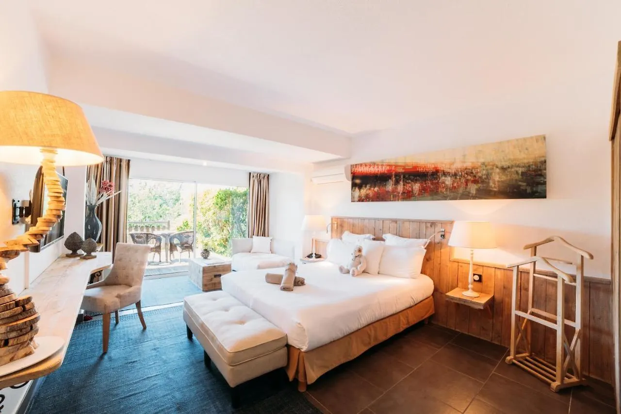 Hotel Font Mourier Cogolin 4*,  France
