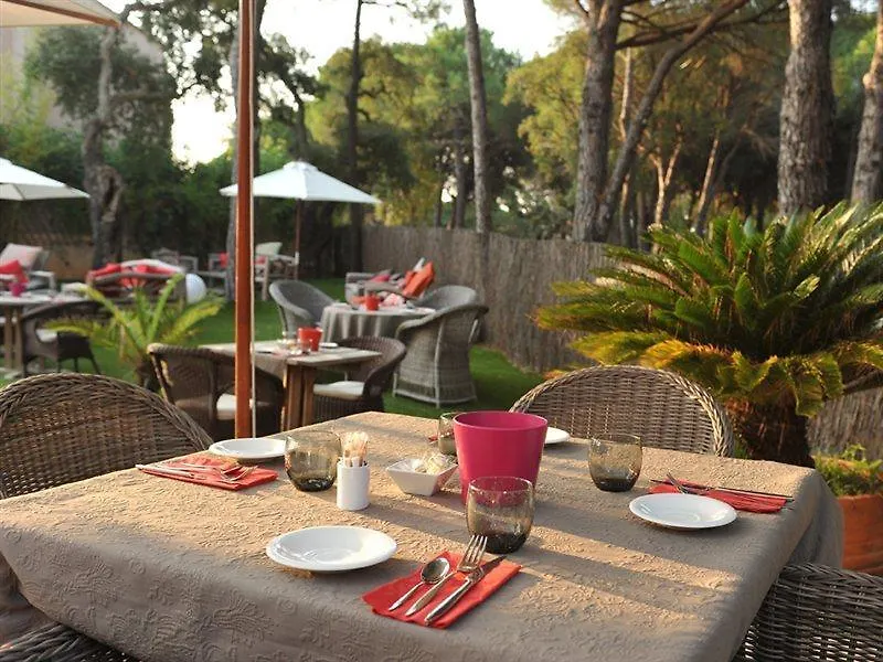 ****  Hotel Font Mourier Cogolin France